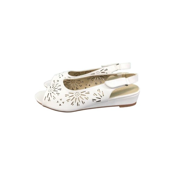 Beacon Comfort-Well Shoes 10 M Slingback Cut Out Sandal White New - Picture 4 of 9